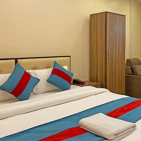 Hotel Airport Holiday Katmandu Eksteriør bilde
