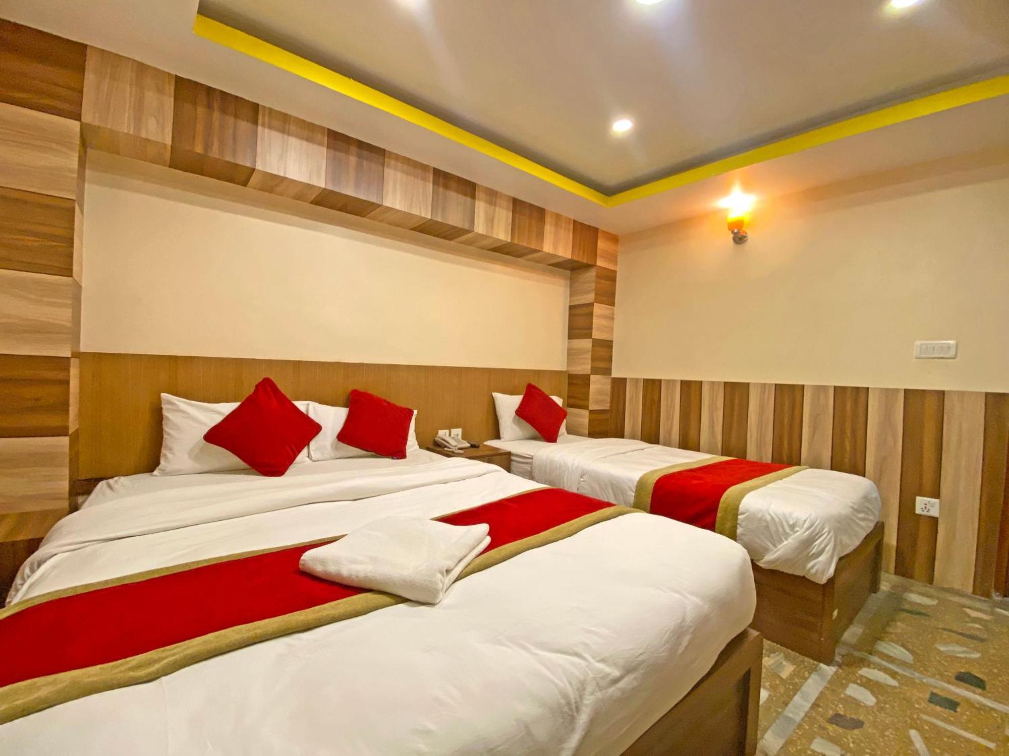 Hotel Airport Holiday Katmandu Eksteriør bilde