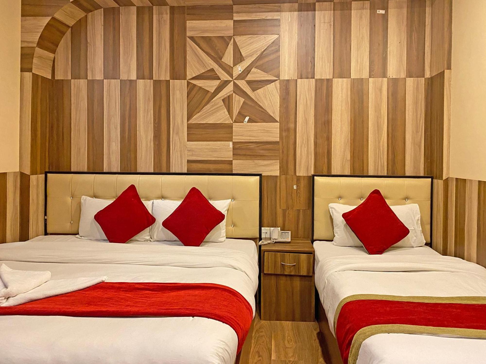 Hotel Airport Holiday Katmandu Eksteriør bilde