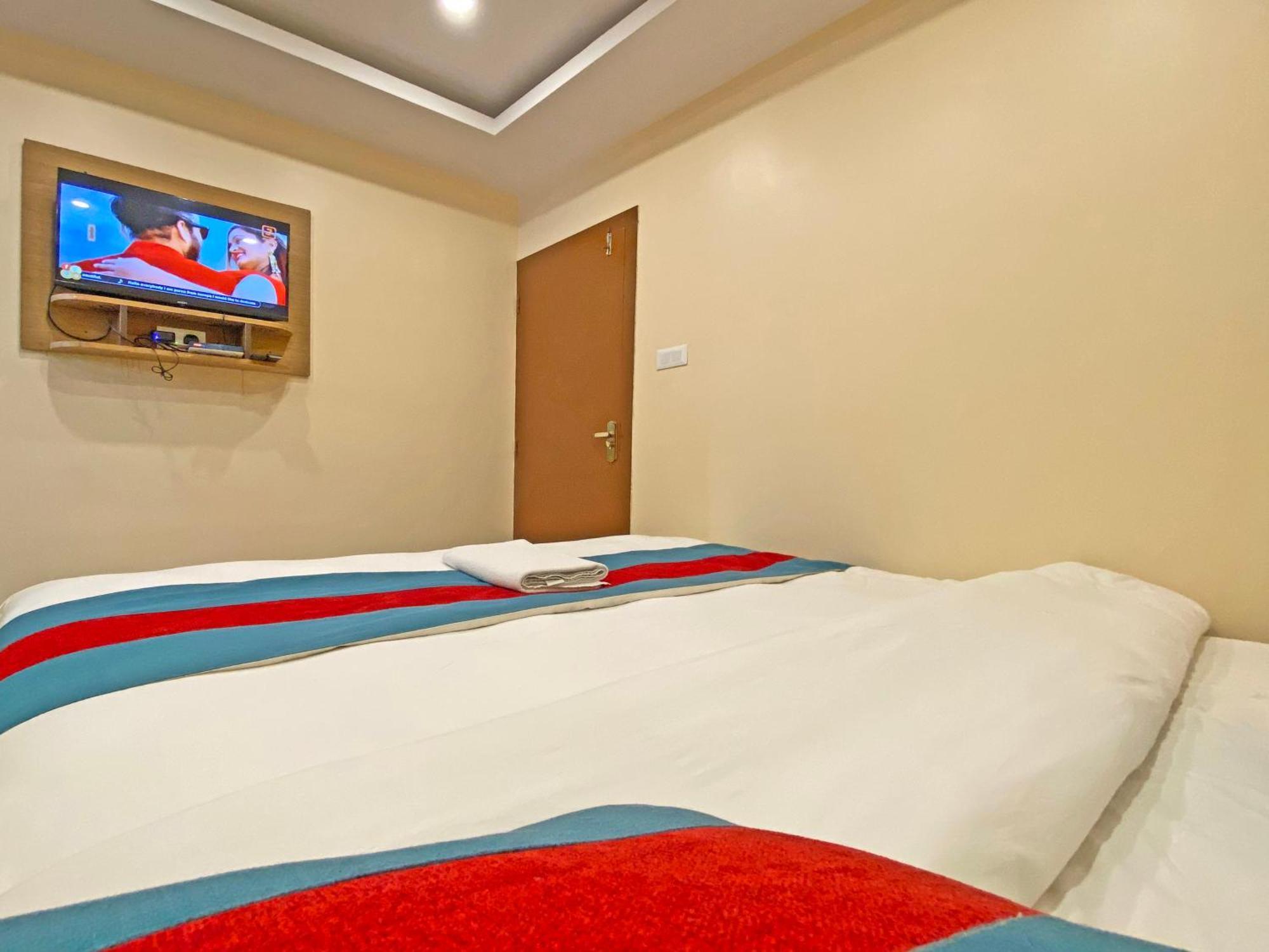 Hotel Airport Holiday Katmandu Eksteriør bilde