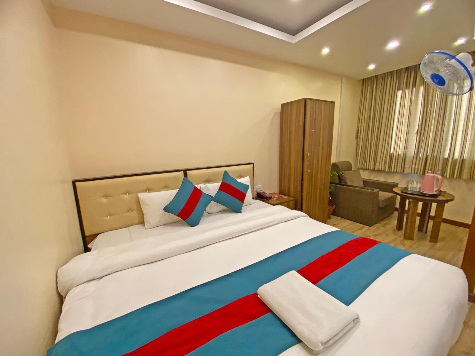 Hotel Airport Holiday Katmandu Eksteriør bilde